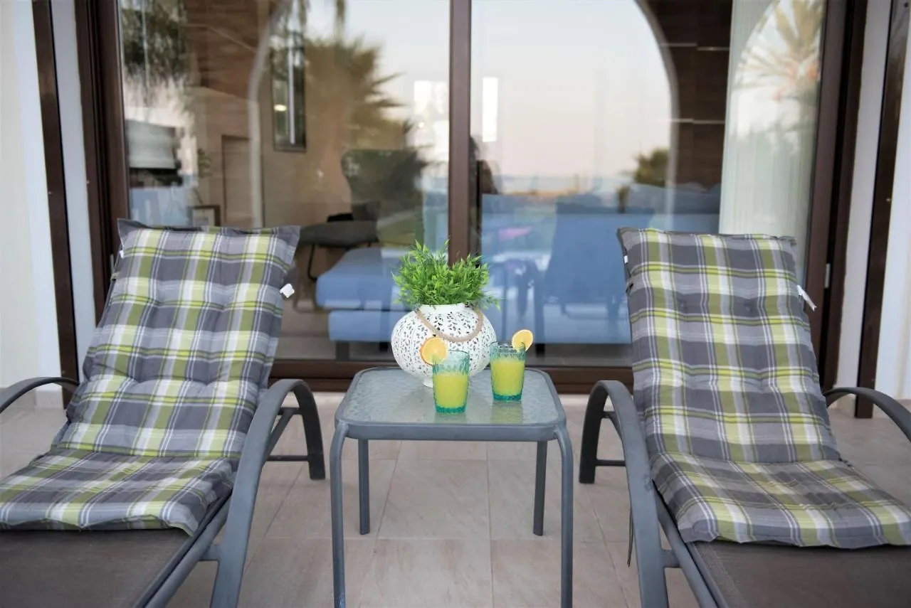 Nirvana Seafront Villa Agia Napa Chipre