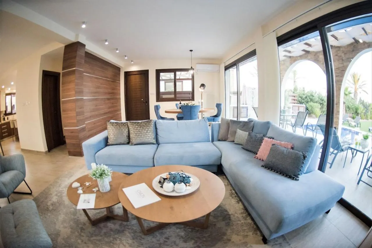 Nirvana Seafront Villa Agia Napa 0*,  Chipre