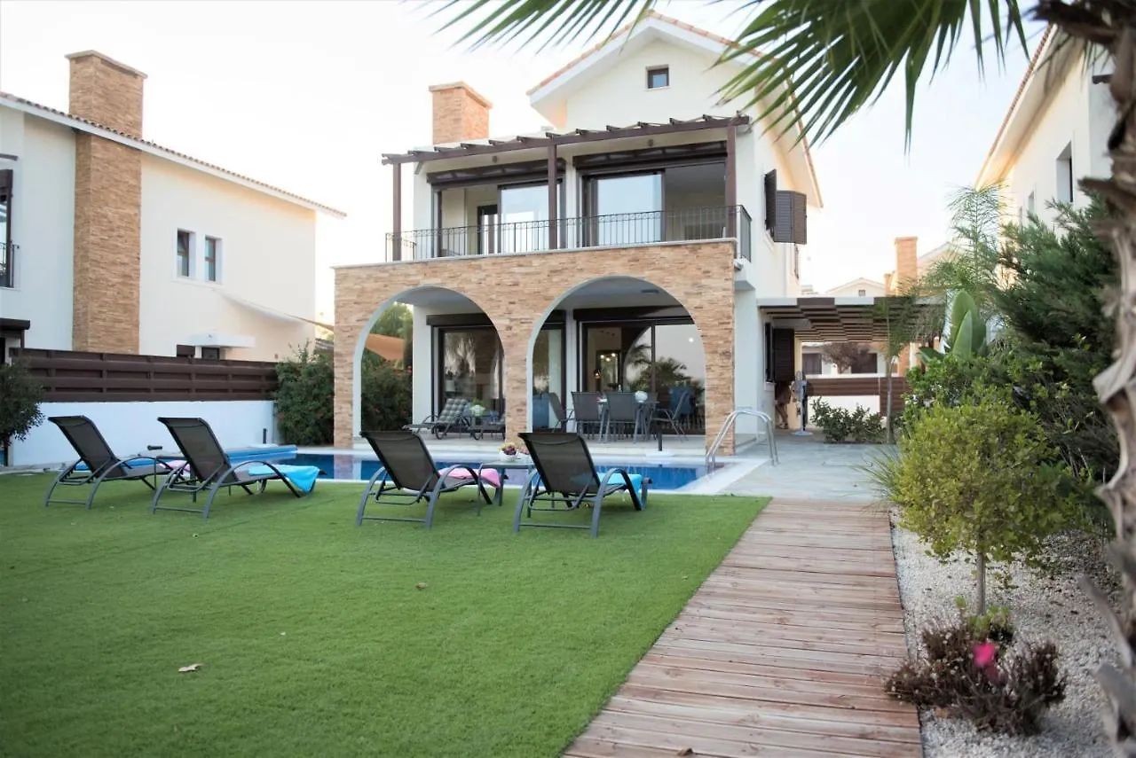Nirvana Seafront Villa Agia Napa